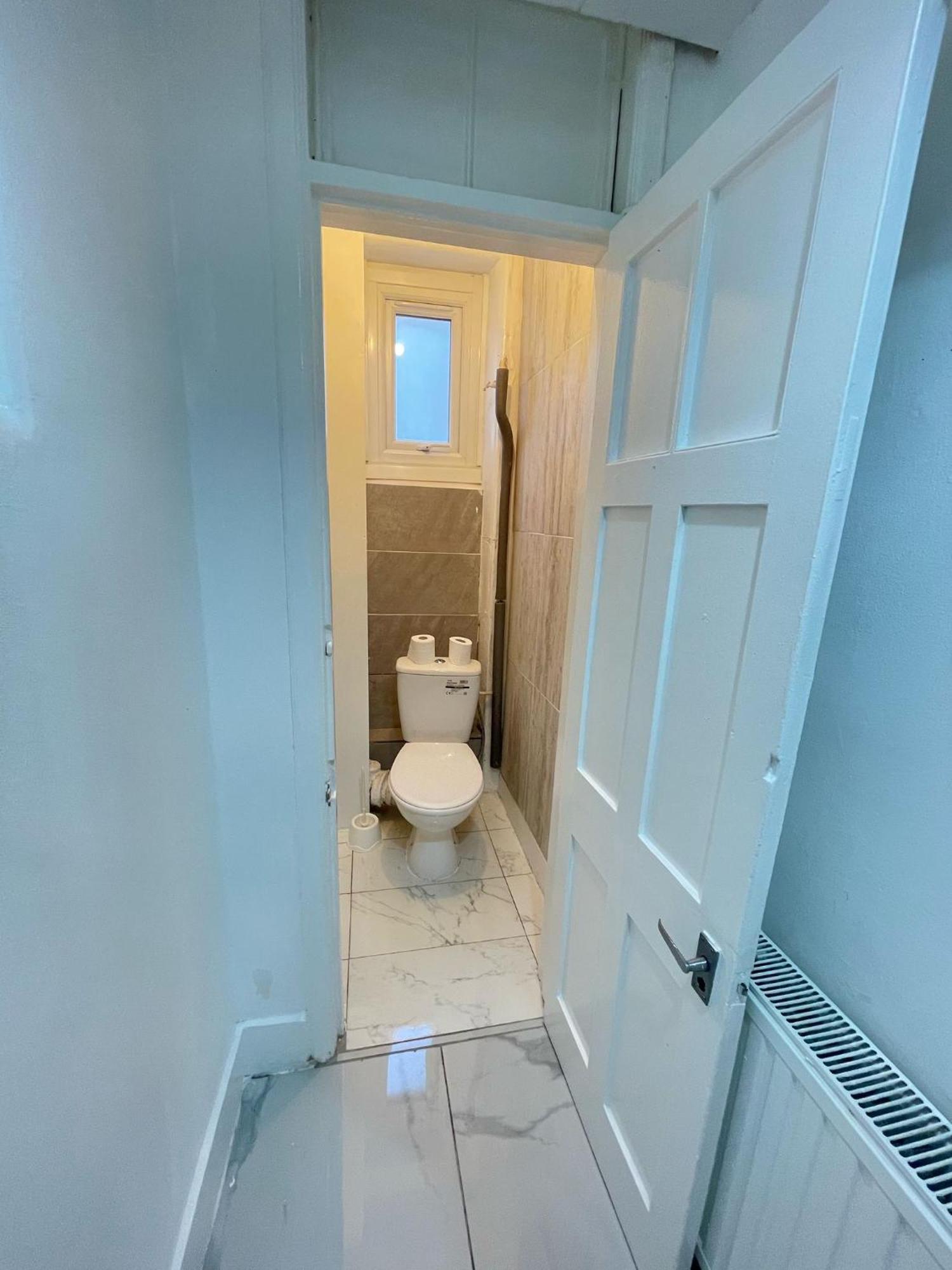 Lovely 2 Bed Flat 2 Floor Miles Londres Exterior foto